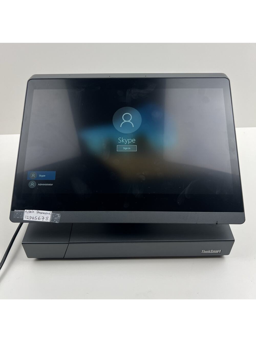 Lenovo ThinkSmart Hub 500 All-In-One Desktop Core i5 8GB RAM 128GB SSD Win10IoT